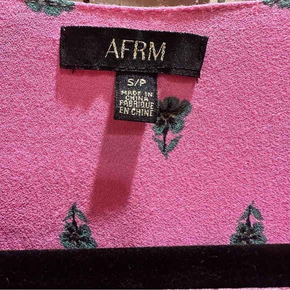 AFRM PINK WITH GREEN DITZY FLORAL PUFF SLEEVE LONG SLEEVE BODYSUIT SIZE SMALL - Picture 7 of 8